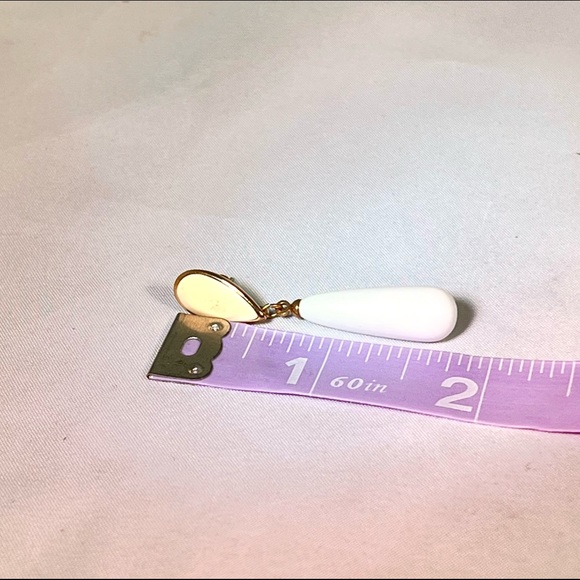 Drop Dangle Earrings Cream and White - Picture 3 of 3